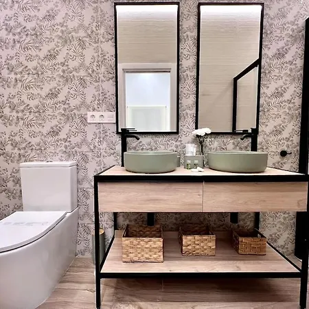 Auxiliadora Luxury * Sevilha